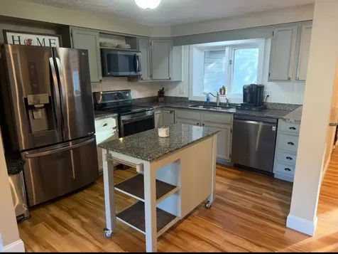 5 Tsienneto Road Derry NH 03038