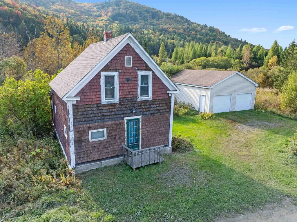 92 Bishop Brook Road Stewartstown NH 03576