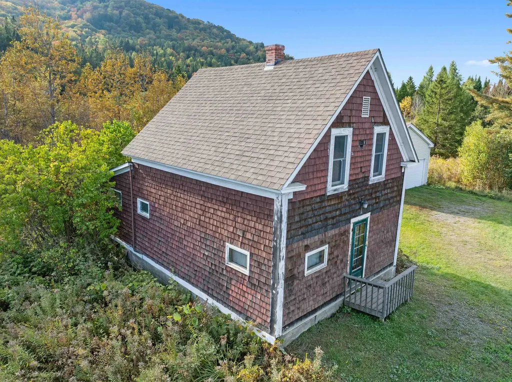 92 Bishop Brook Road Stewartstown NH 03576