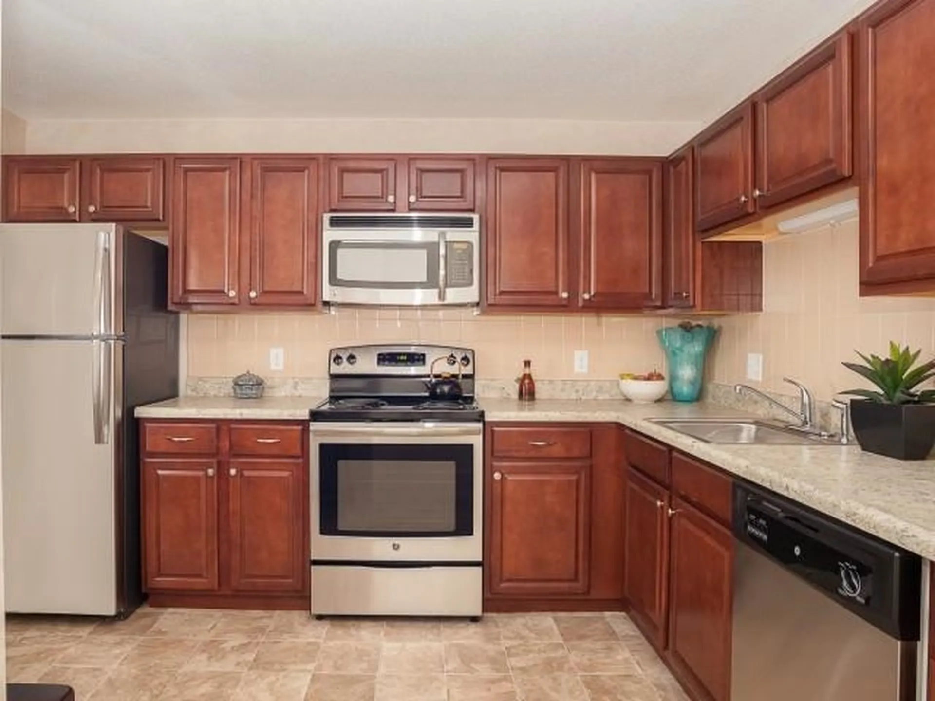 55 Greenview Drive Manchester NH 03102