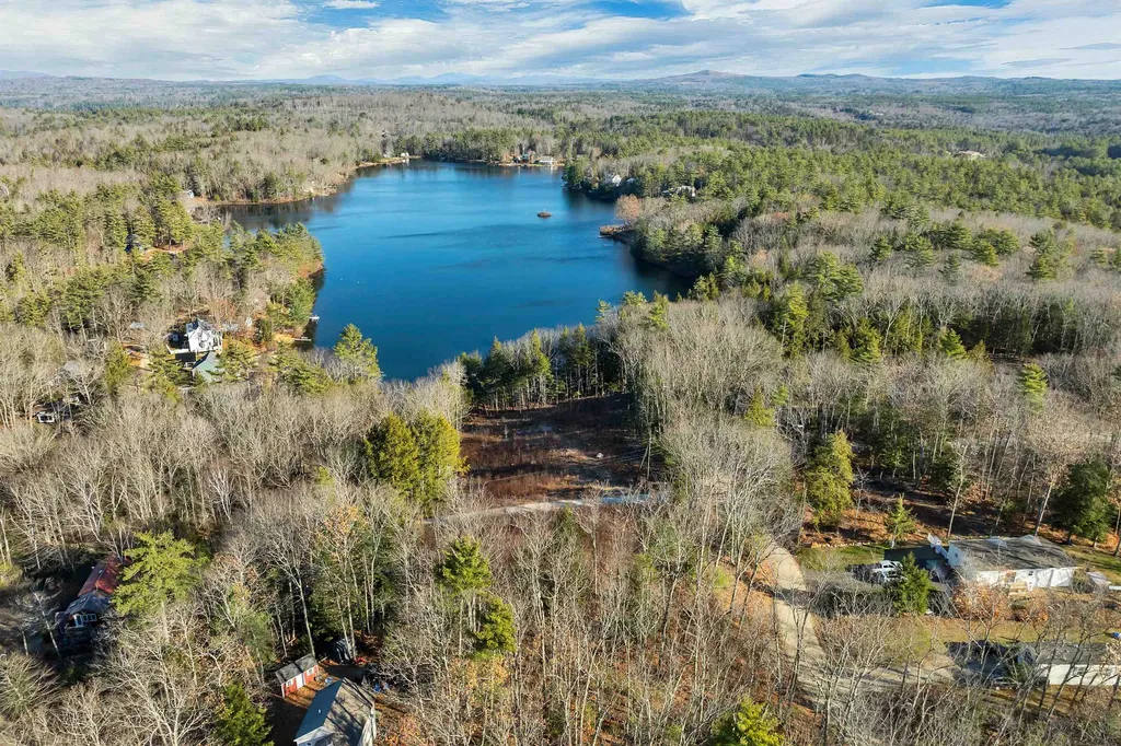 22-54 Red Oak Road Barnstead NH 03218