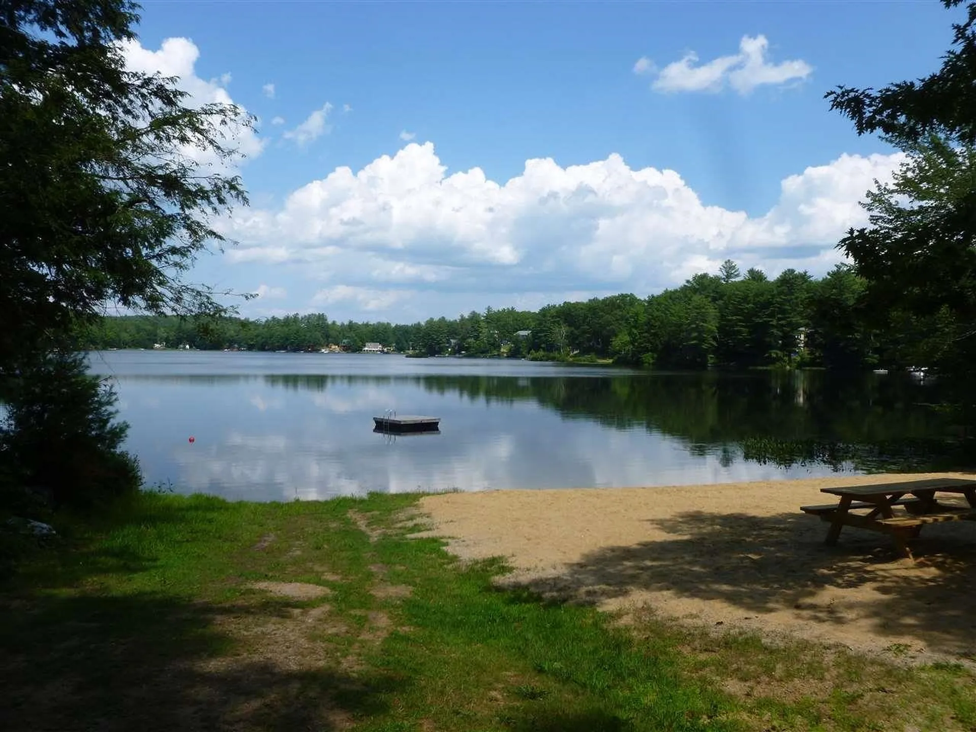 22-54 Red Oak Road Barnstead NH 03218