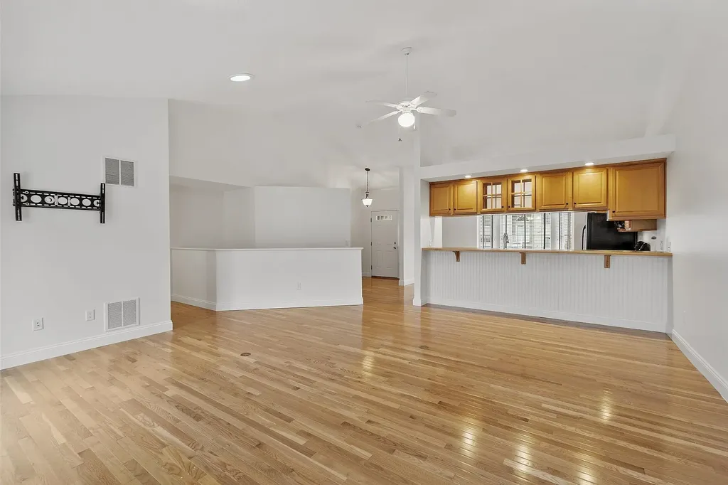 13 Autumn Lane Hampstead NH 03826