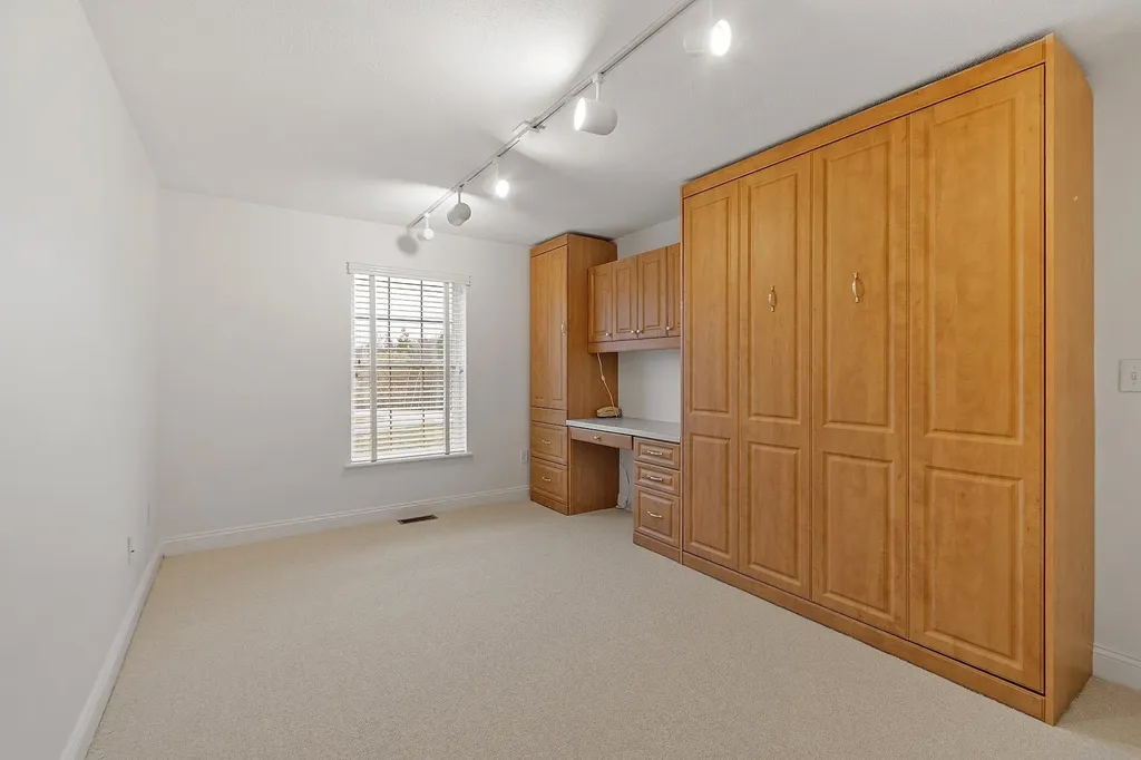 13 Autumn Lane Hampstead NH 03826