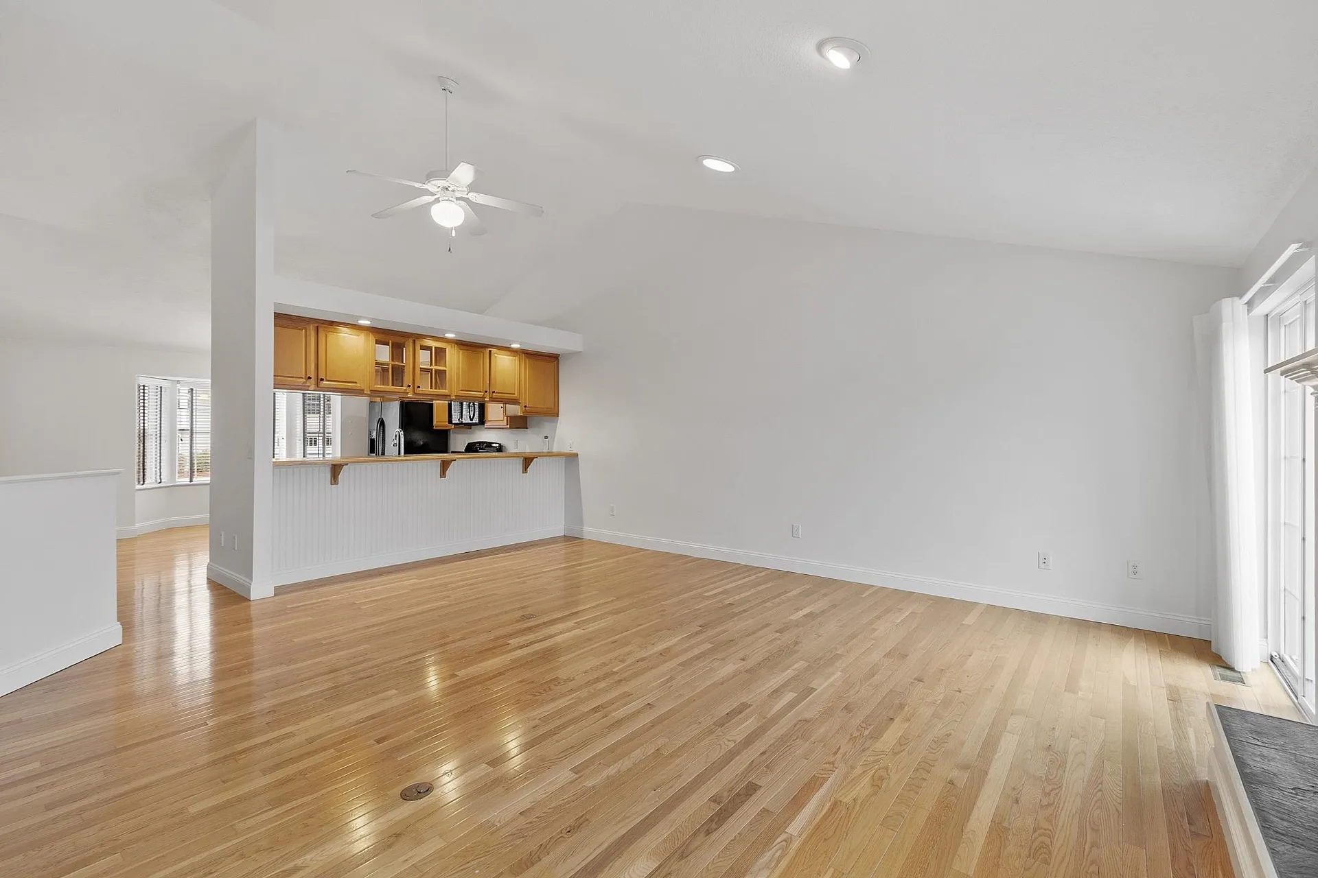 13 Autumn Lane Hampstead NH 03826