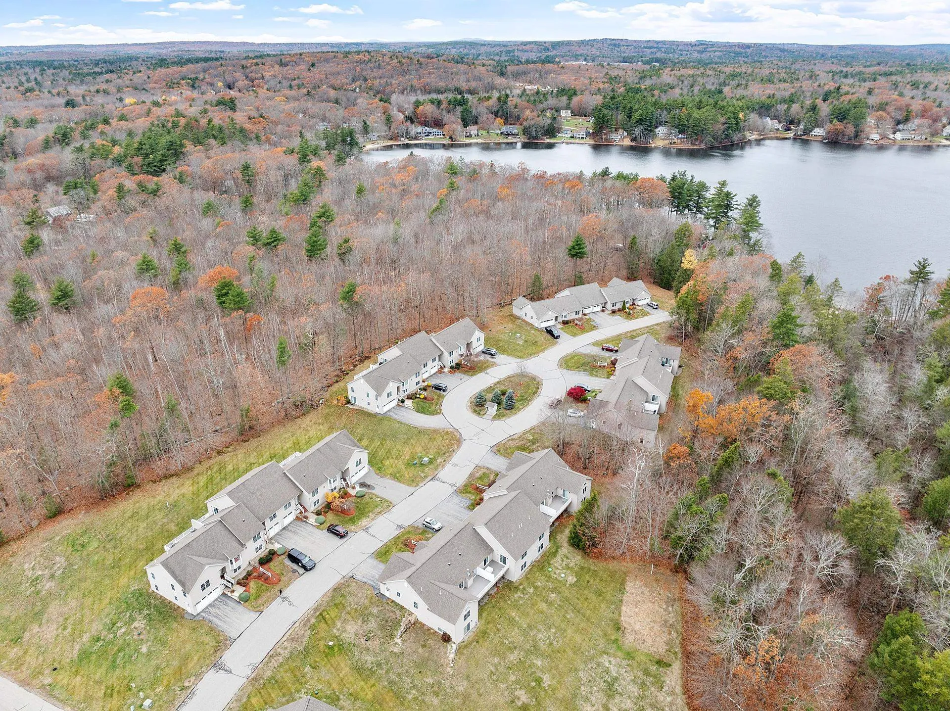 13 Autumn Lane Hampstead NH 03826