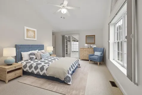 13 Autumn Lane Hampstead NH 03826