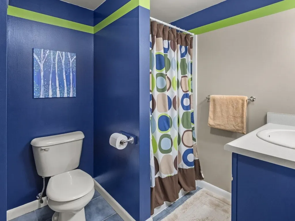 55 Foster Road Essex VT 05452