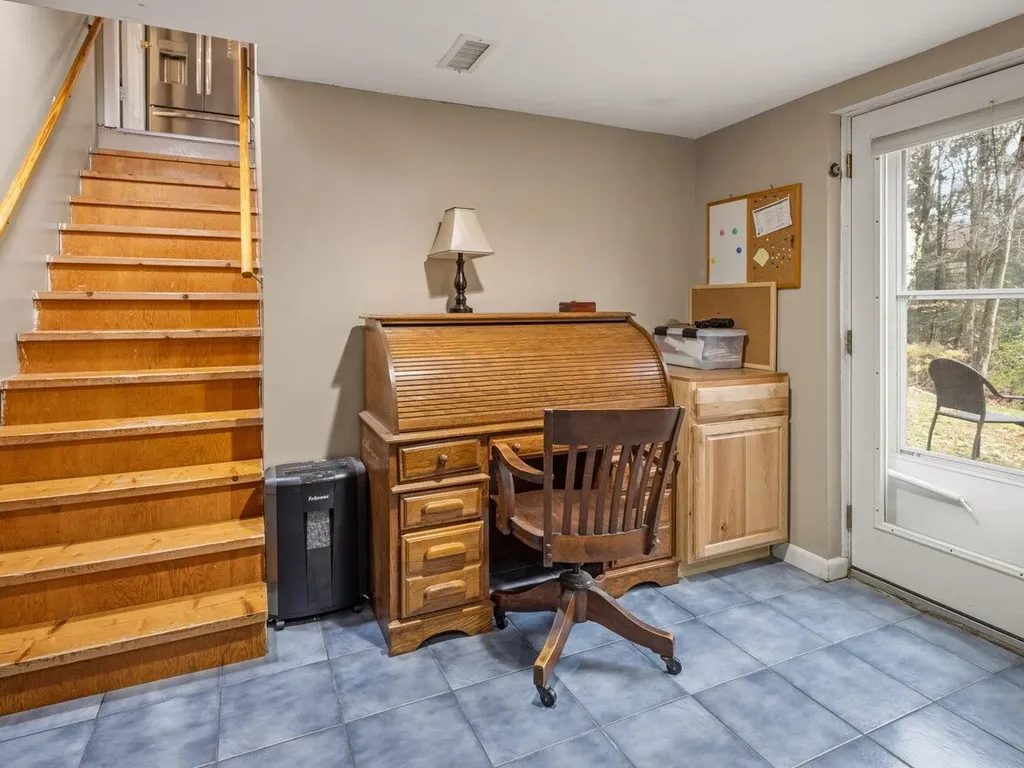 55 Foster Road Essex VT 05452