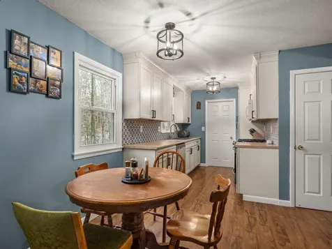 55 Foster Road Essex VT 05452