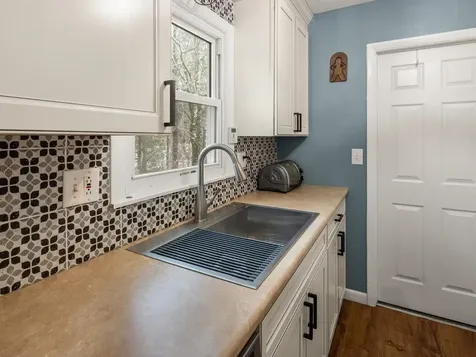 55 Foster Road Essex VT 05452