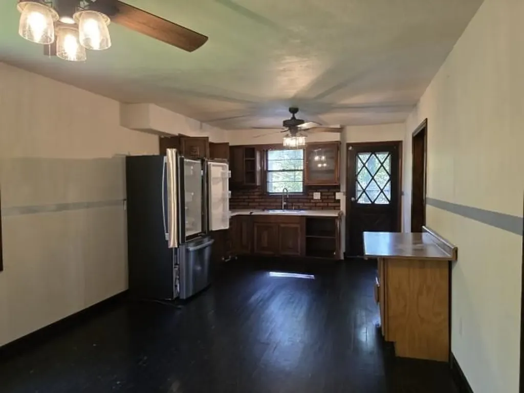 4 Tara Hill Lane Hinsdale NH 03451