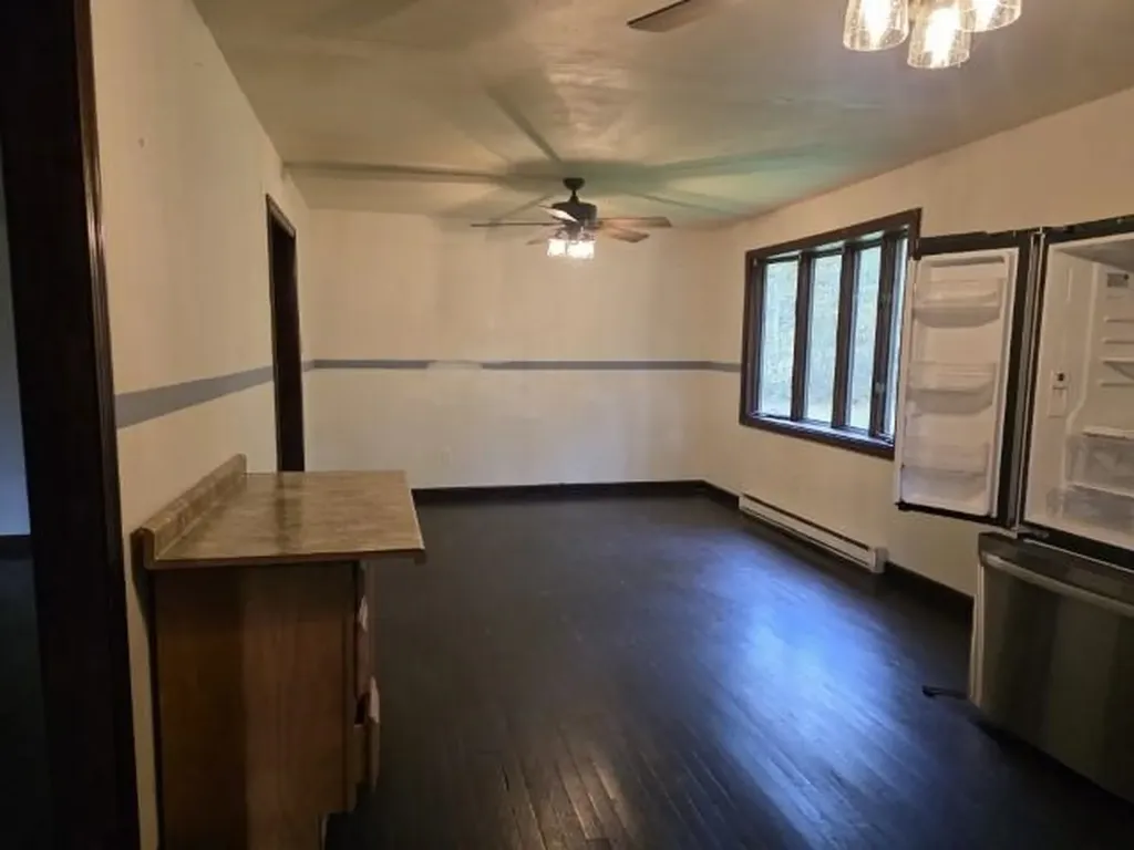 4 Tara Hill Lane Hinsdale NH 03451