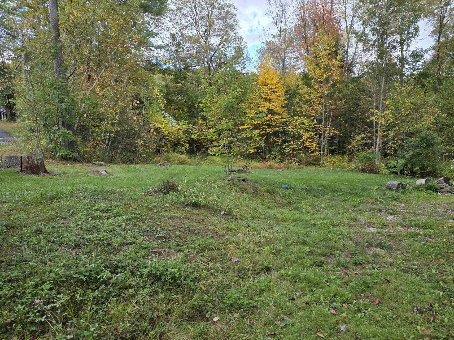 4 Tara Hill Lane Hinsdale NH 03451