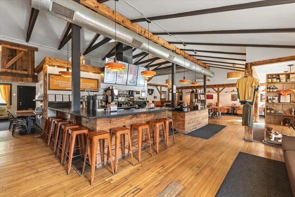 454 Mountain Road Stowe VT 05672