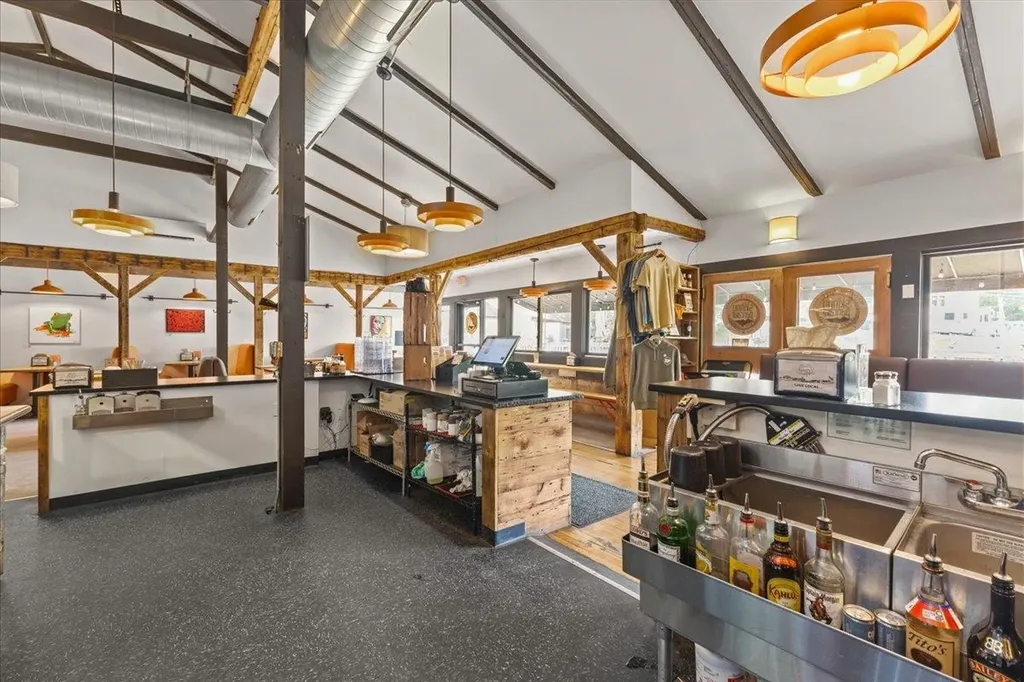 454 Mountain Road Stowe VT 05672