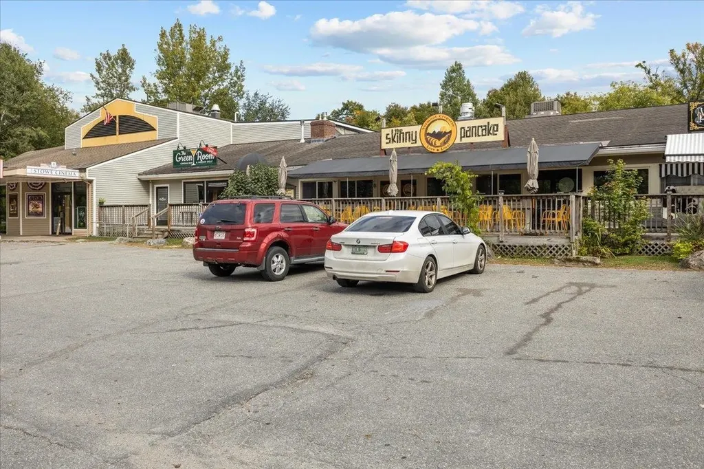 454 Mountain Road Stowe VT 05672