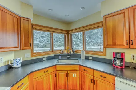 254 Crawford Ridge Road Carroll NH 03575