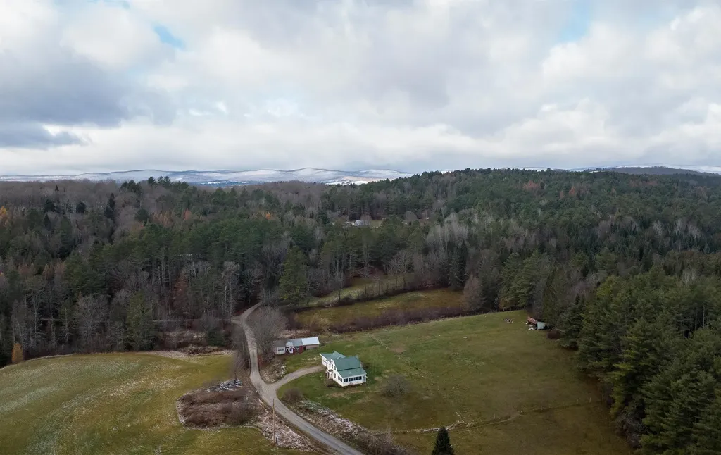 254 Ski Tow Road St. Johnsbury VT 05819