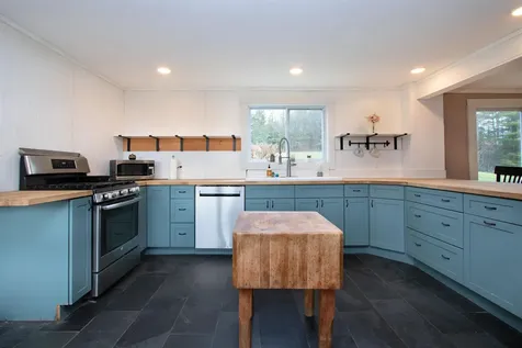 254 Ski Tow Road St. Johnsbury VT 05819