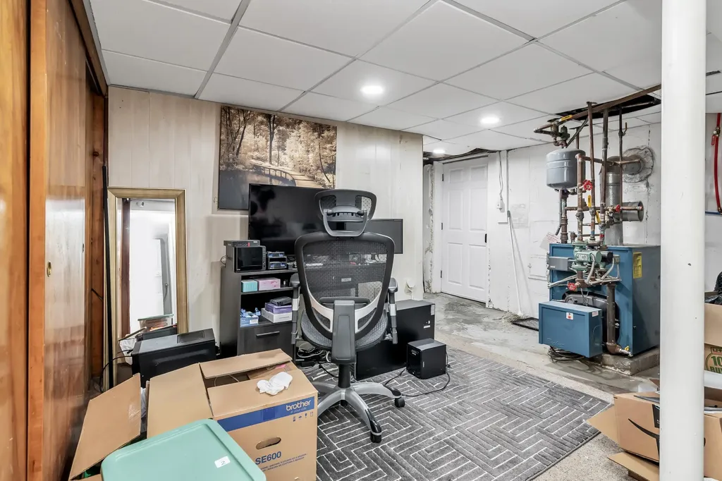 8 Alta Avenue Salem NH 03079