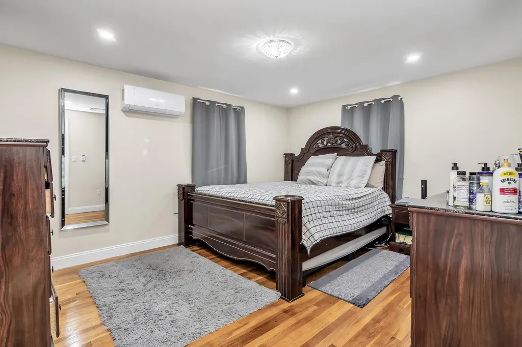 8 Alta Avenue Salem NH 03079