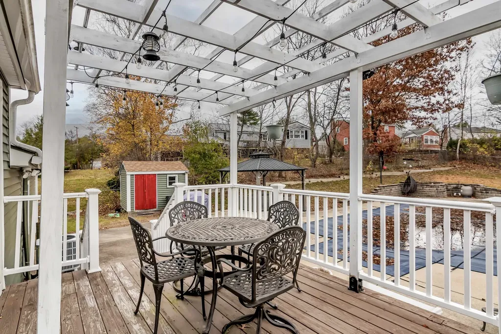 8 Alta Avenue Salem NH 03079