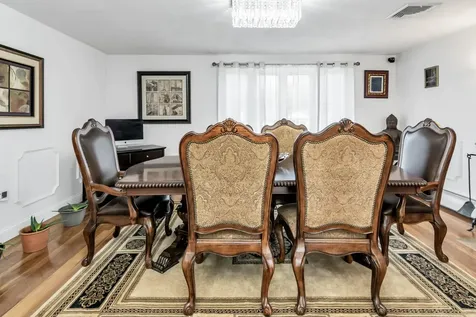 8 Alta Avenue Salem NH 03079