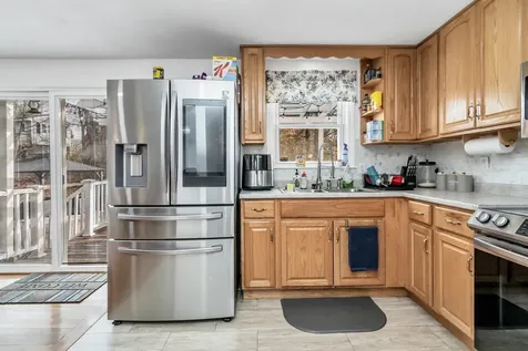 8 Alta Avenue Salem NH 03079