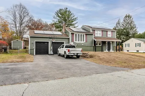 8 Alta Avenue Salem NH 03079