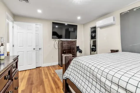 8 Alta Avenue Salem NH 03079