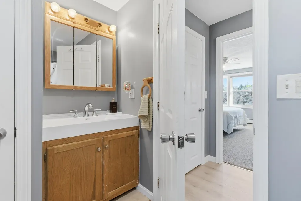 71 Goshen Drive Loudon NH 03307