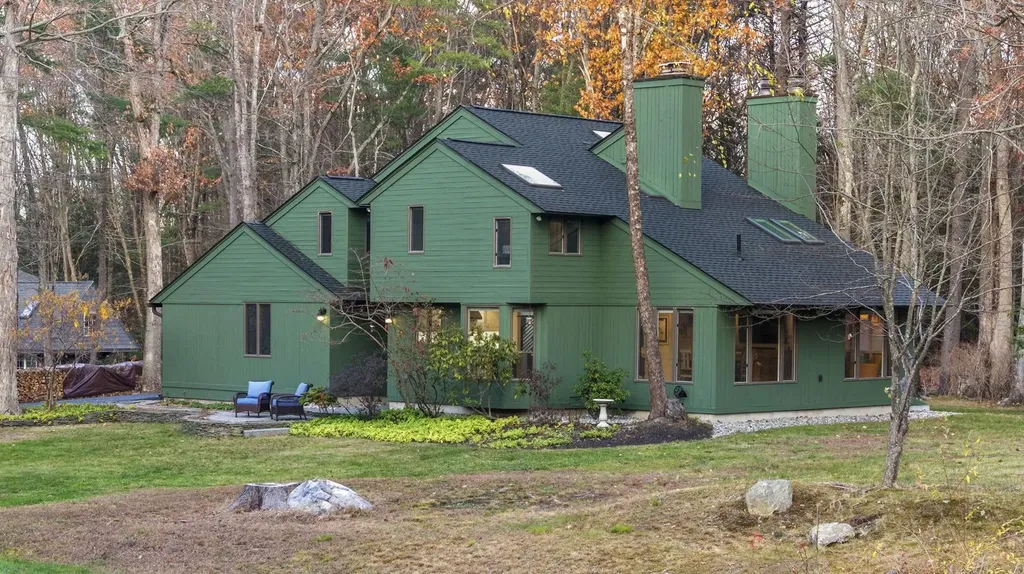 45 F W Hartford Drive Portsmouth NH 03801