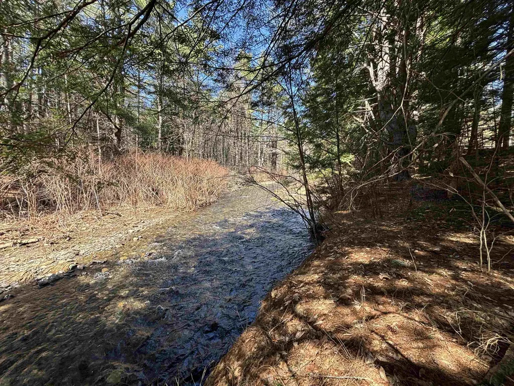 40 E Putney Brook Road Putney VT 05346