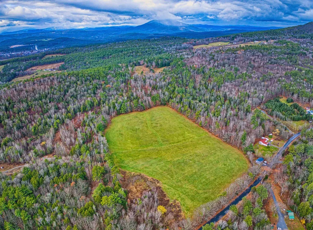 002 E Green Mountain Road Claremont NH 03743