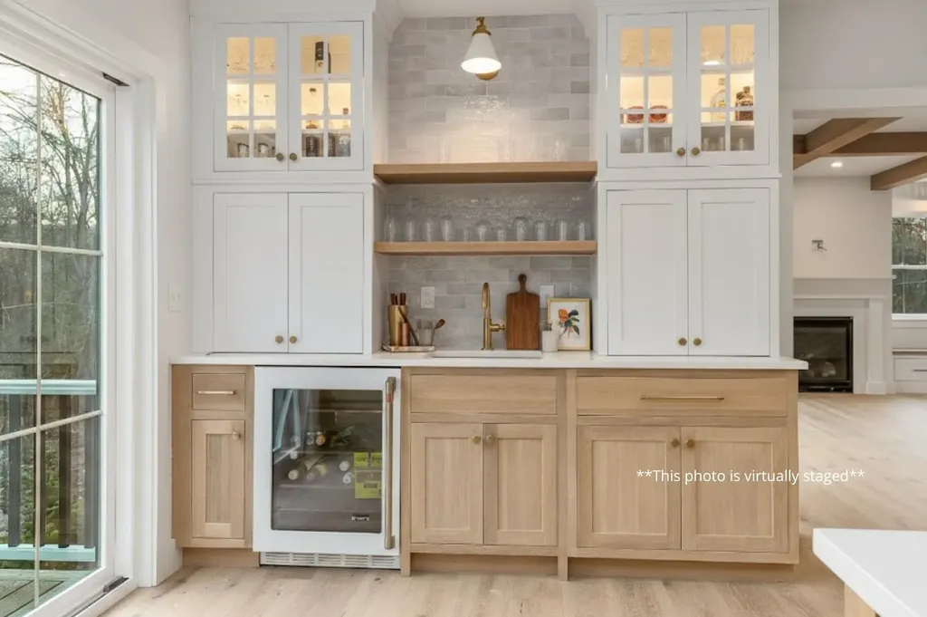 141 Dearborn Road Greenland NH 03840