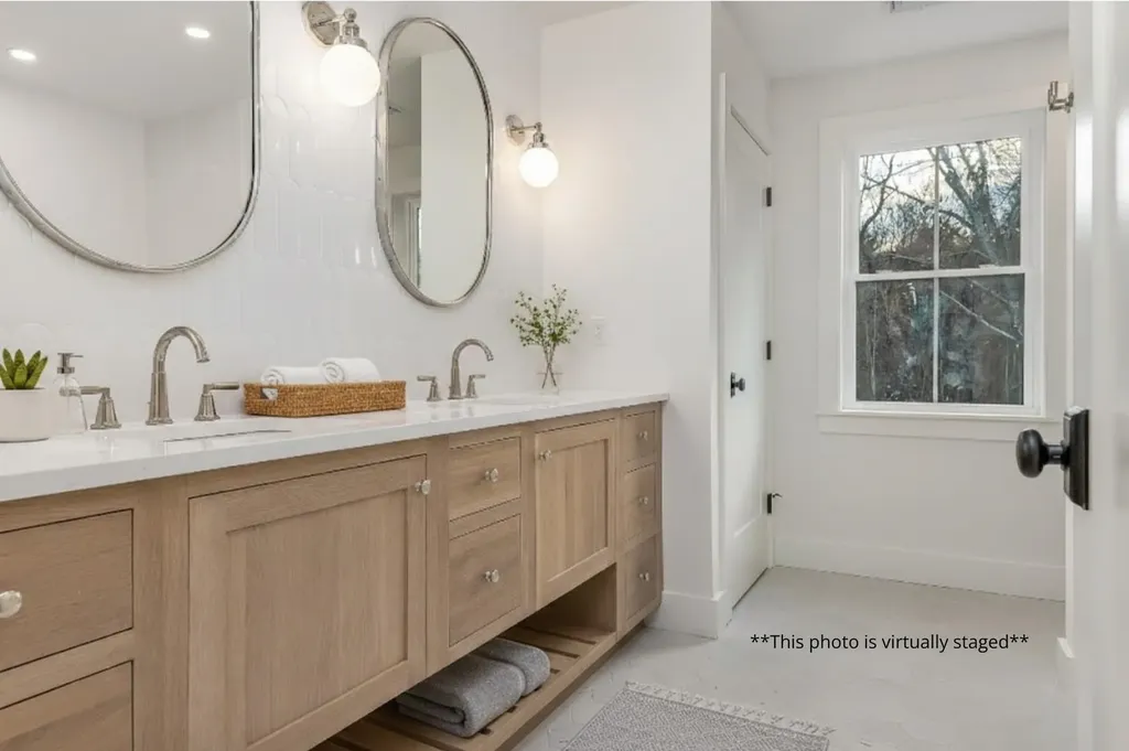 141 Dearborn Road Greenland NH 03840