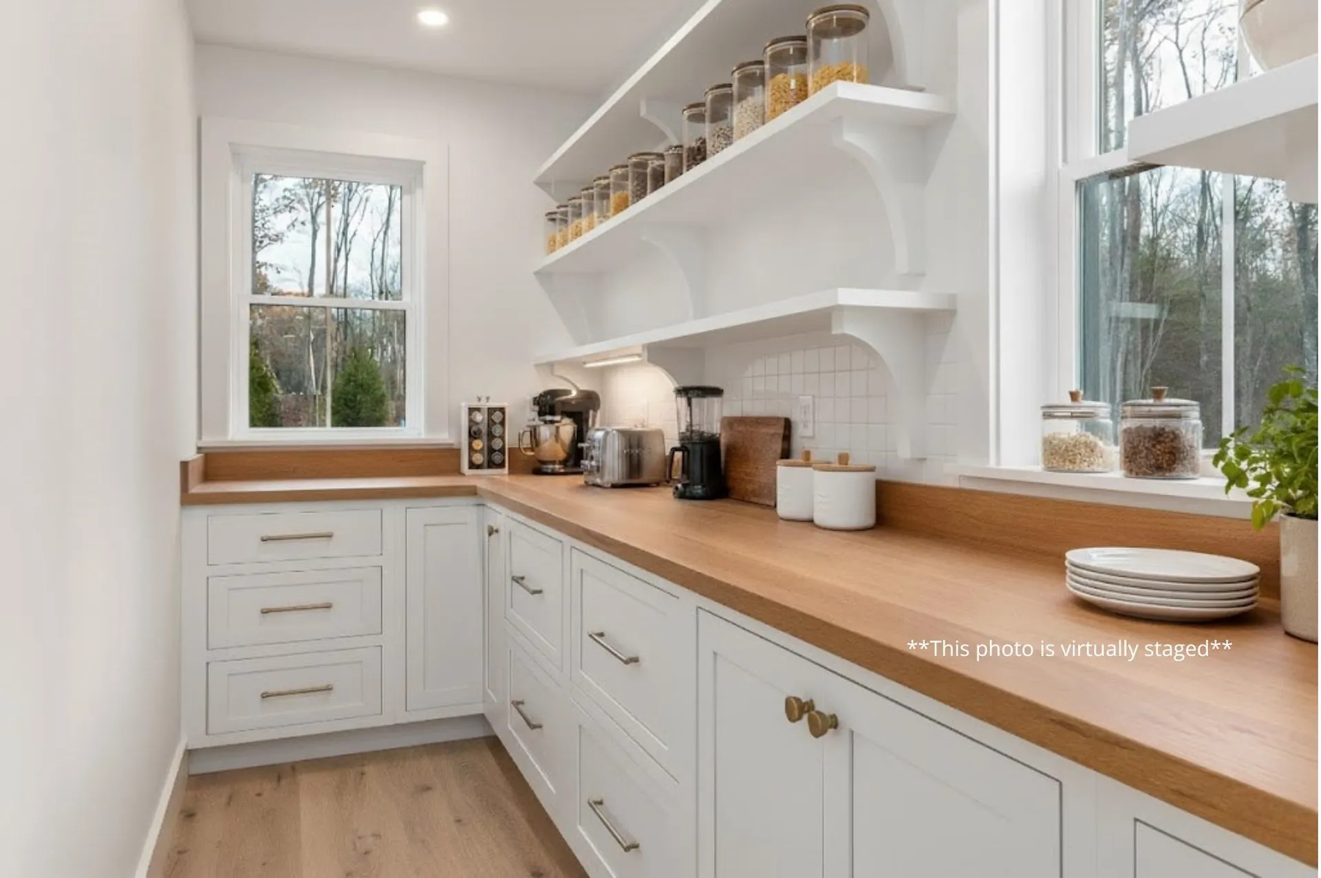 141 Dearborn Road Greenland NH 03840