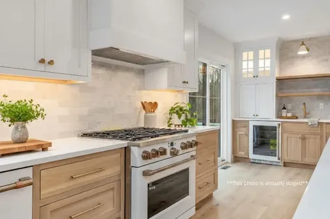 141 Dearborn Road Greenland NH 03840