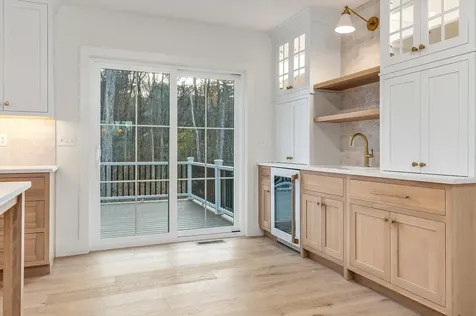 141 Dearborn Road Greenland NH 03840