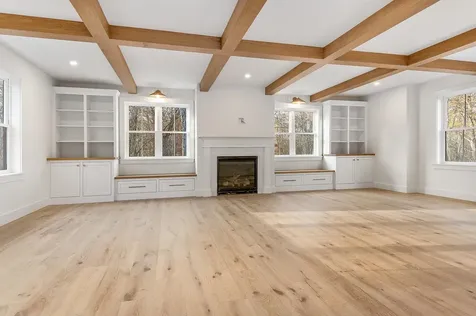 141 Dearborn Road Greenland NH 03840