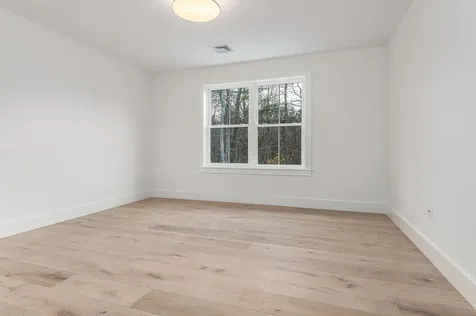 141 Dearborn Road Greenland NH 03840