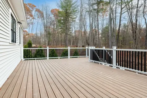 141 Dearborn Road Greenland NH 03840