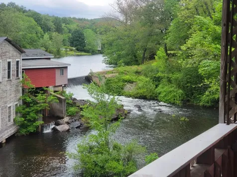 18-5 Main Street Ashland NH 03217