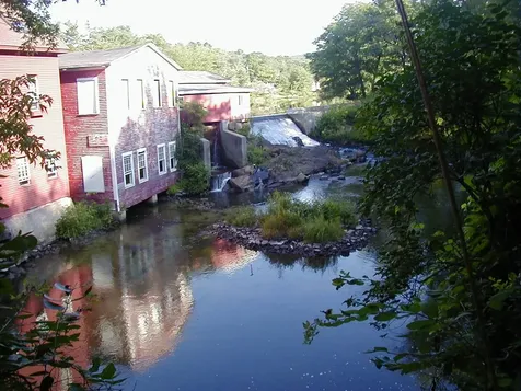 18-5 Main Street Ashland NH 03217