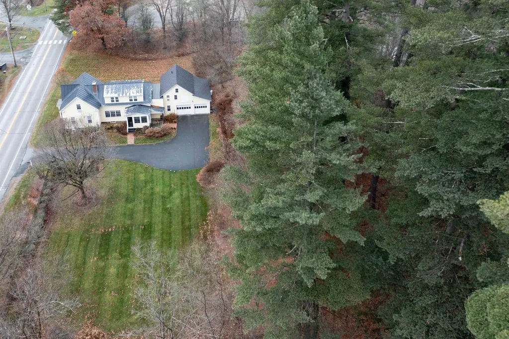 256 Barnard Road Woodstock VT 05091