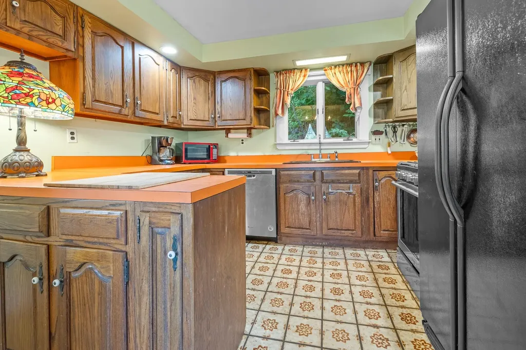 2295 Quechee Main Street Hartford VT 05059