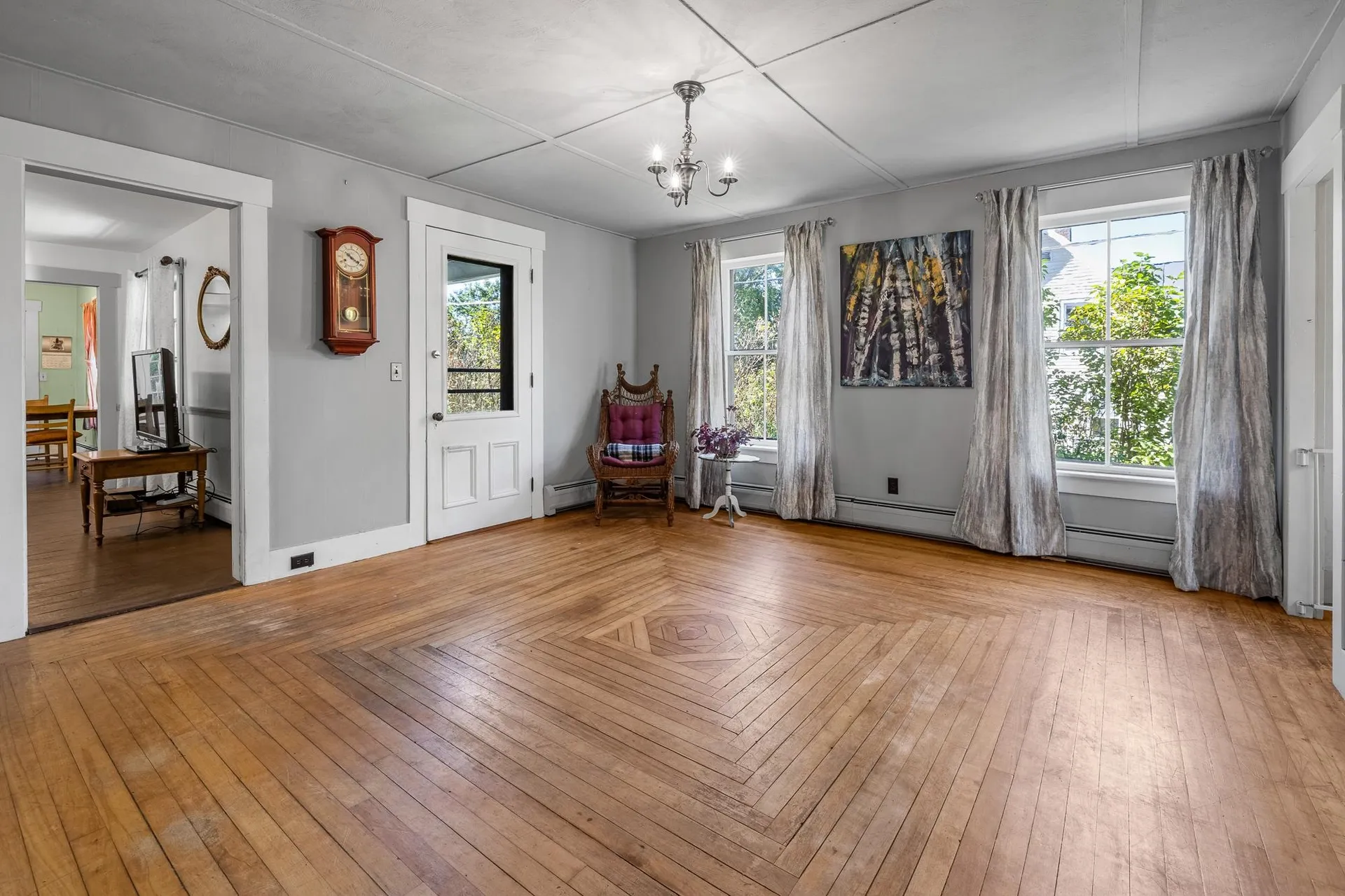 2295 Quechee Main Street Hartford VT 05059