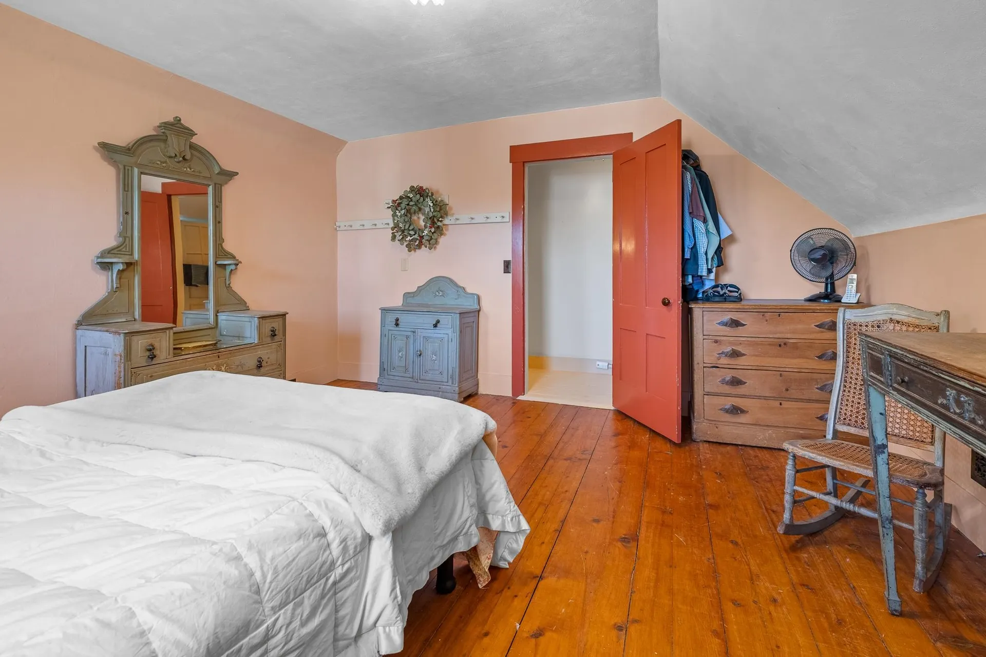 2295 Quechee Main Street Hartford VT 05059