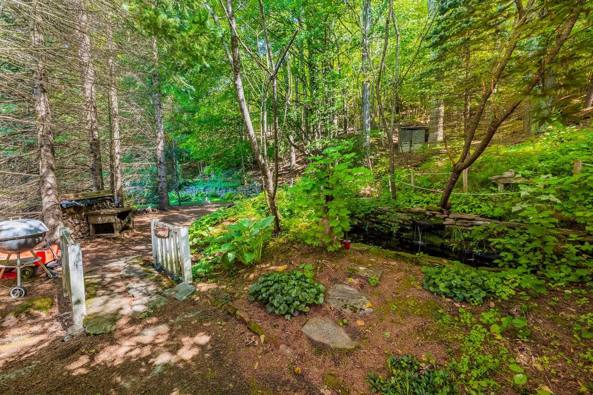 2295 Quechee Main Street Hartford VT 05059